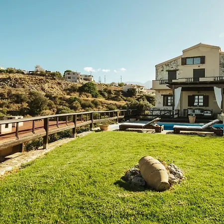 Villa Your-villa, In Crete Hanya