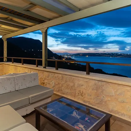 Villa Your-villa, In Crete Hanya
